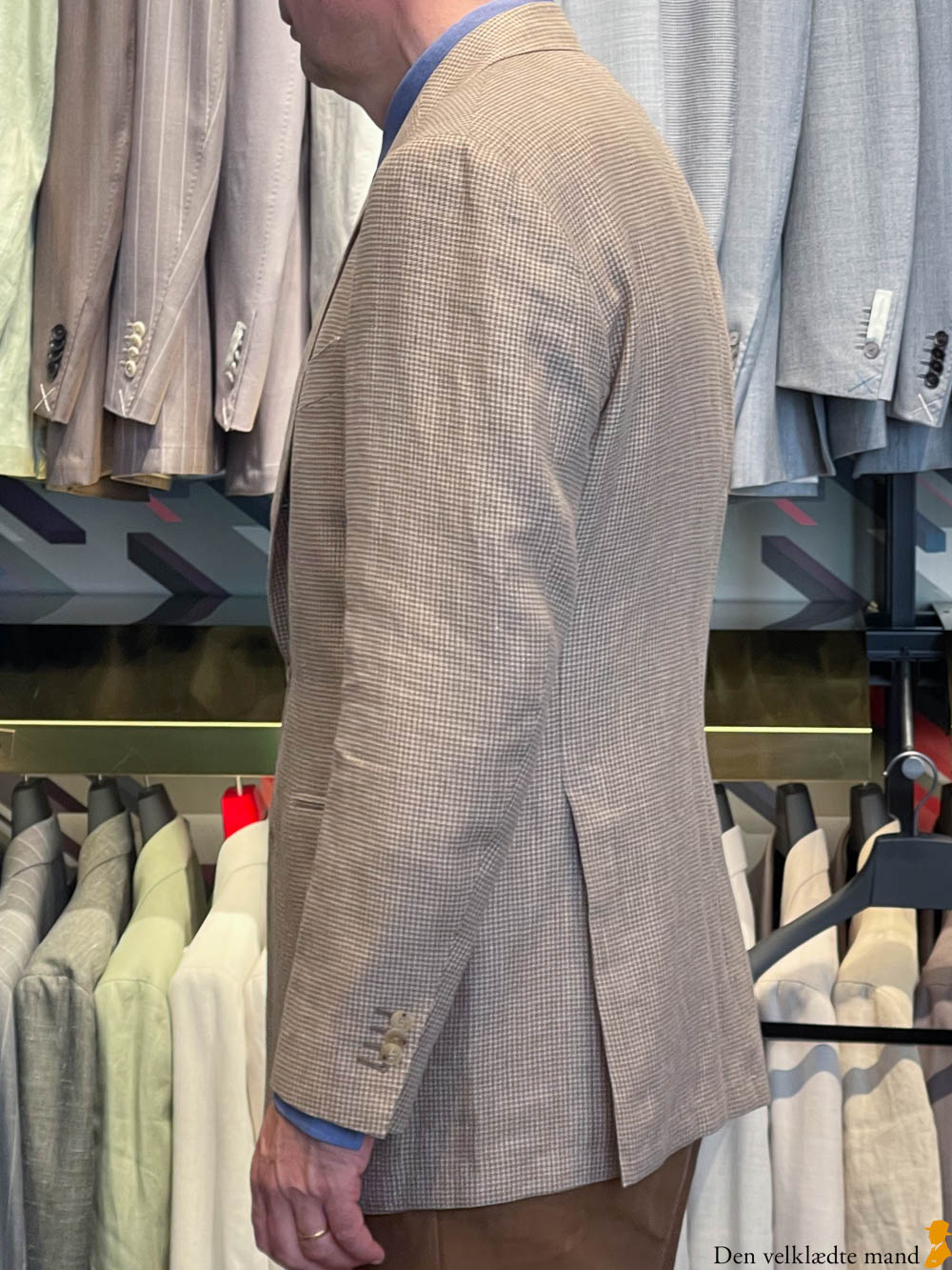 test af jakker fra suitsupply